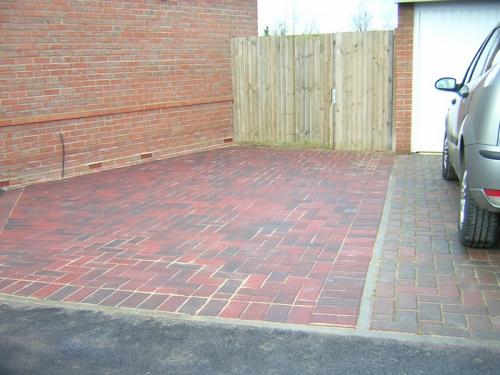 large_Block paving 0106 001